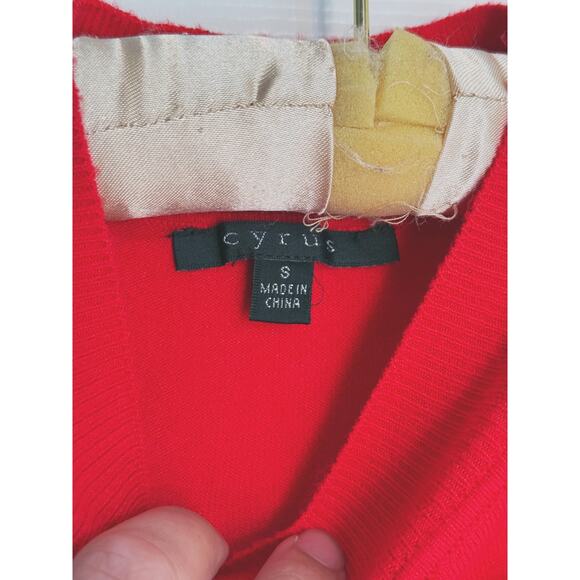 Cyrus Red Sweater Puff Sleeves Cutout Small Bold Red Retail $89 Pit to Pit 14.5" - Picture 4 of 7